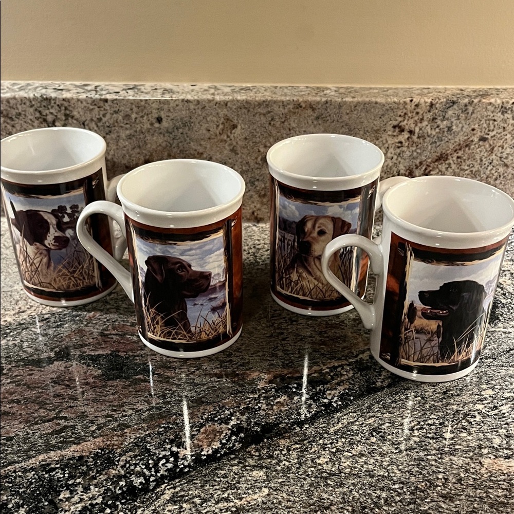 Set of 4 Hunting Dogs coffee mugs